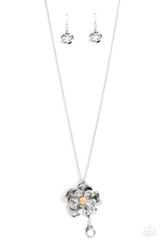 Homegrown Glamour - Silver